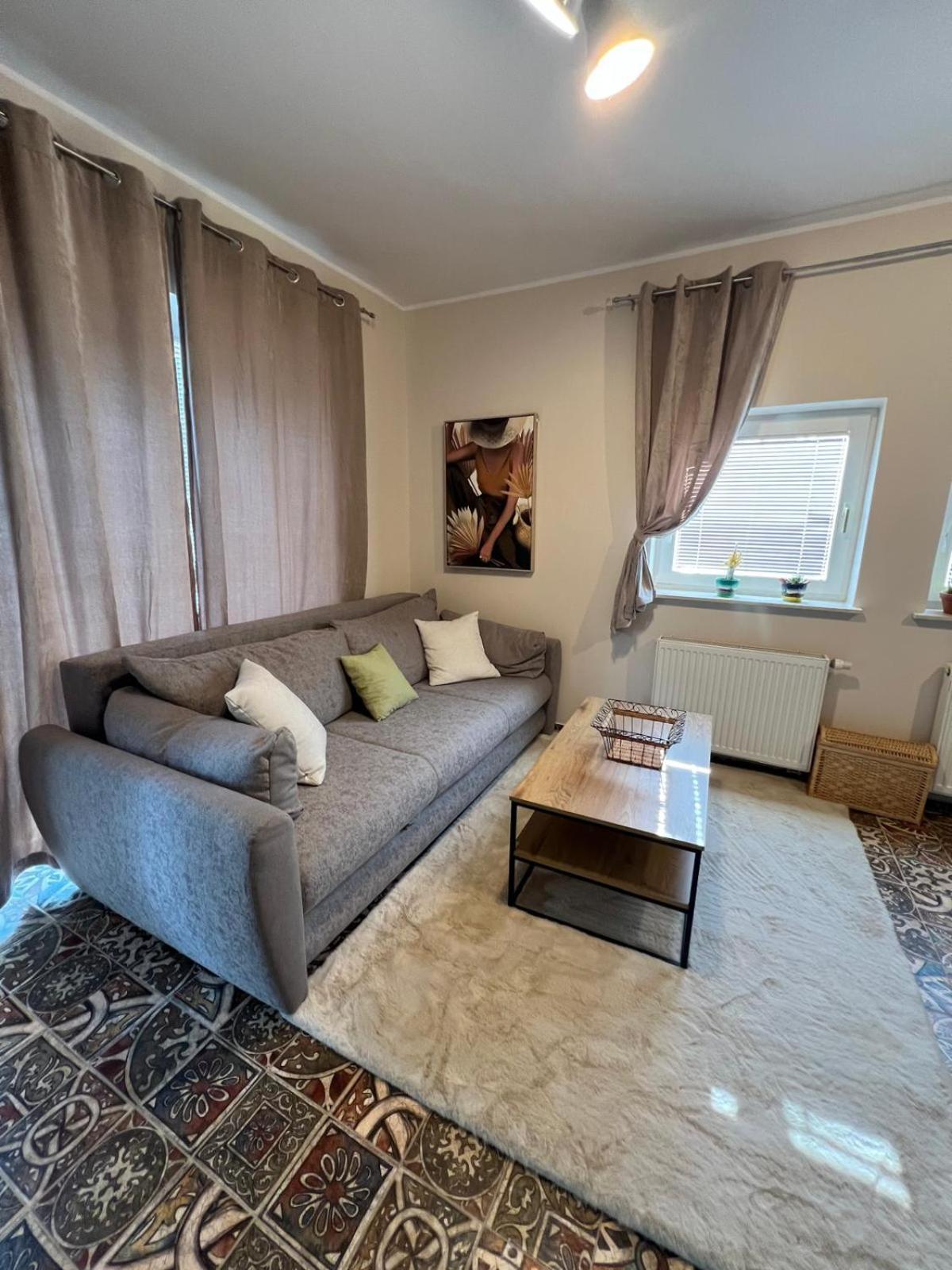Centralpark Suites 马里博尔 外观 照片