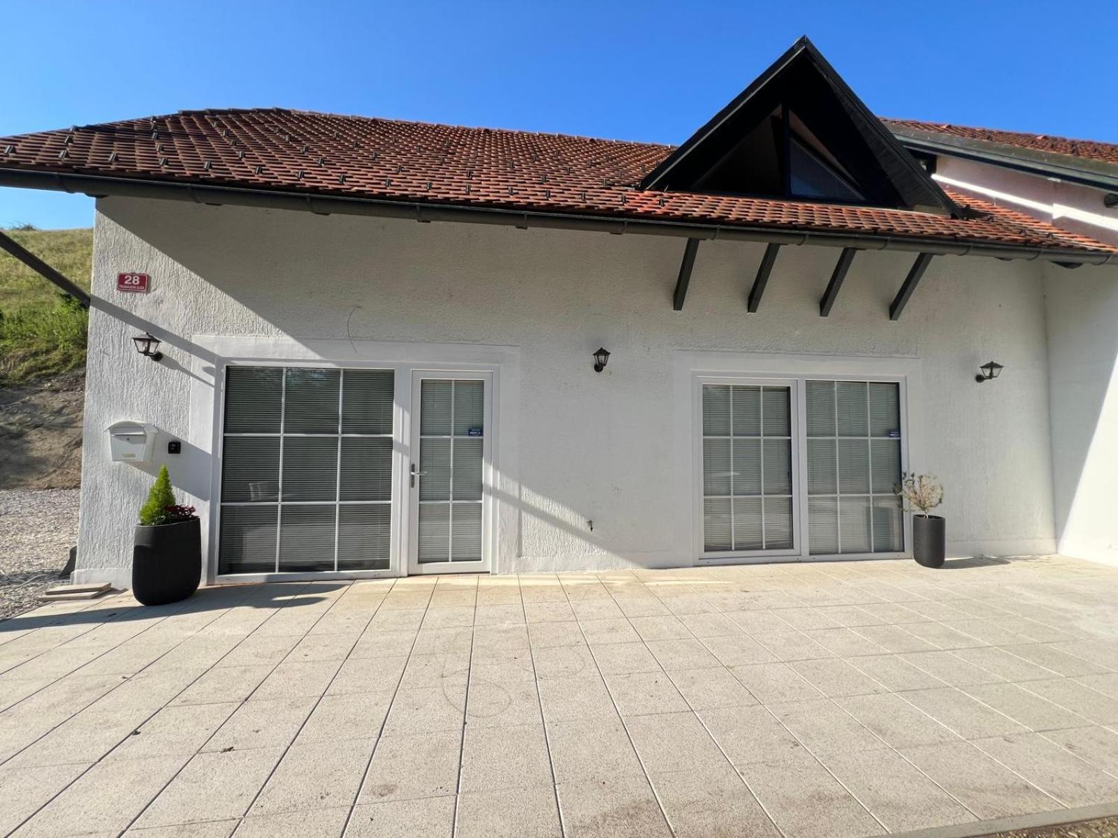 Centralpark Suites 马里博尔 外观 照片
