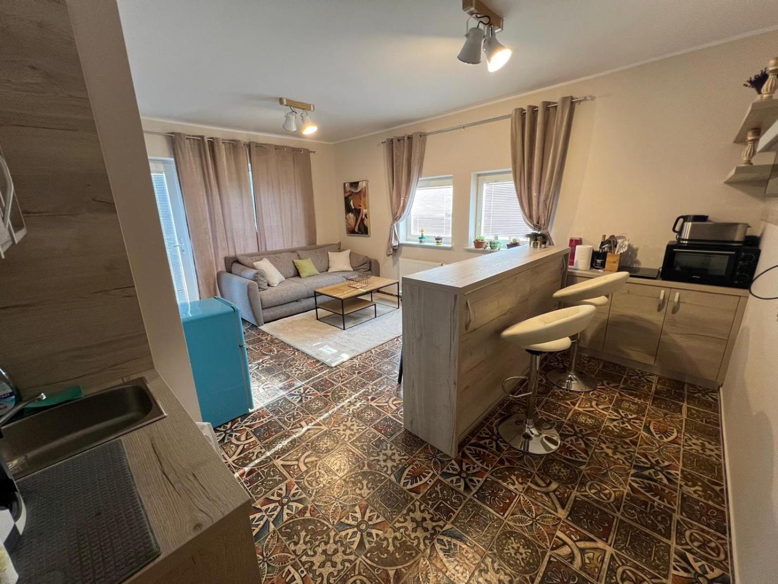 Centralpark Suites 马里博尔 外观 照片